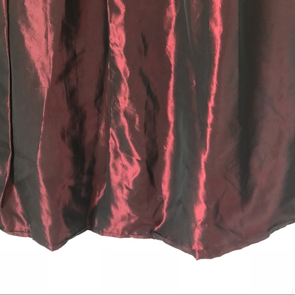 Ann Taylor semi formal Burgundy maxi skirt - Picture 6 of 7